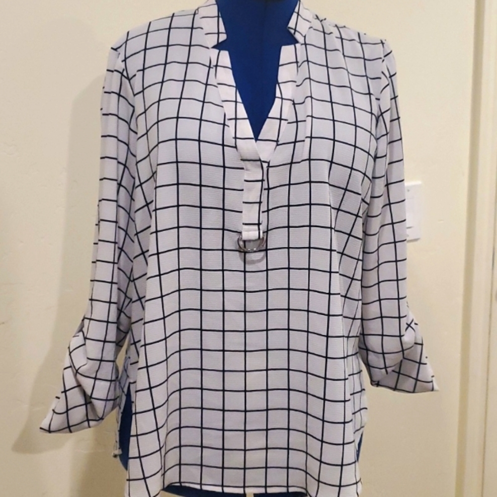 Michael Kors Black and White top sz L